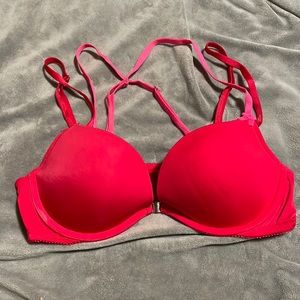 Victoria’s Secret Front Clip Bra